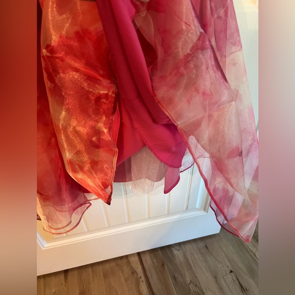 Eliza J Wedding Dress - Picture 6 of 6